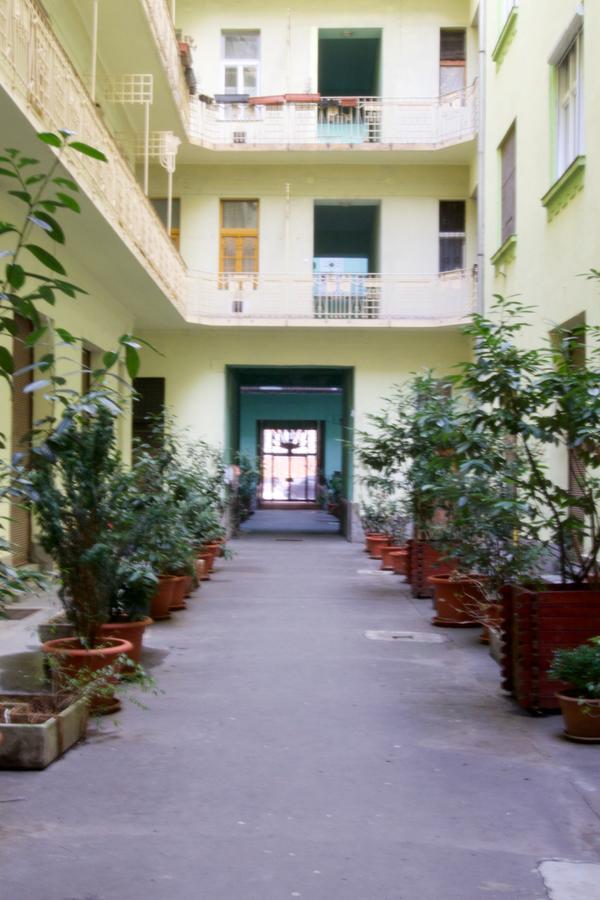 Standard Apartment By Hi5 - Wesselenyi 8 Budapest Exterior photo